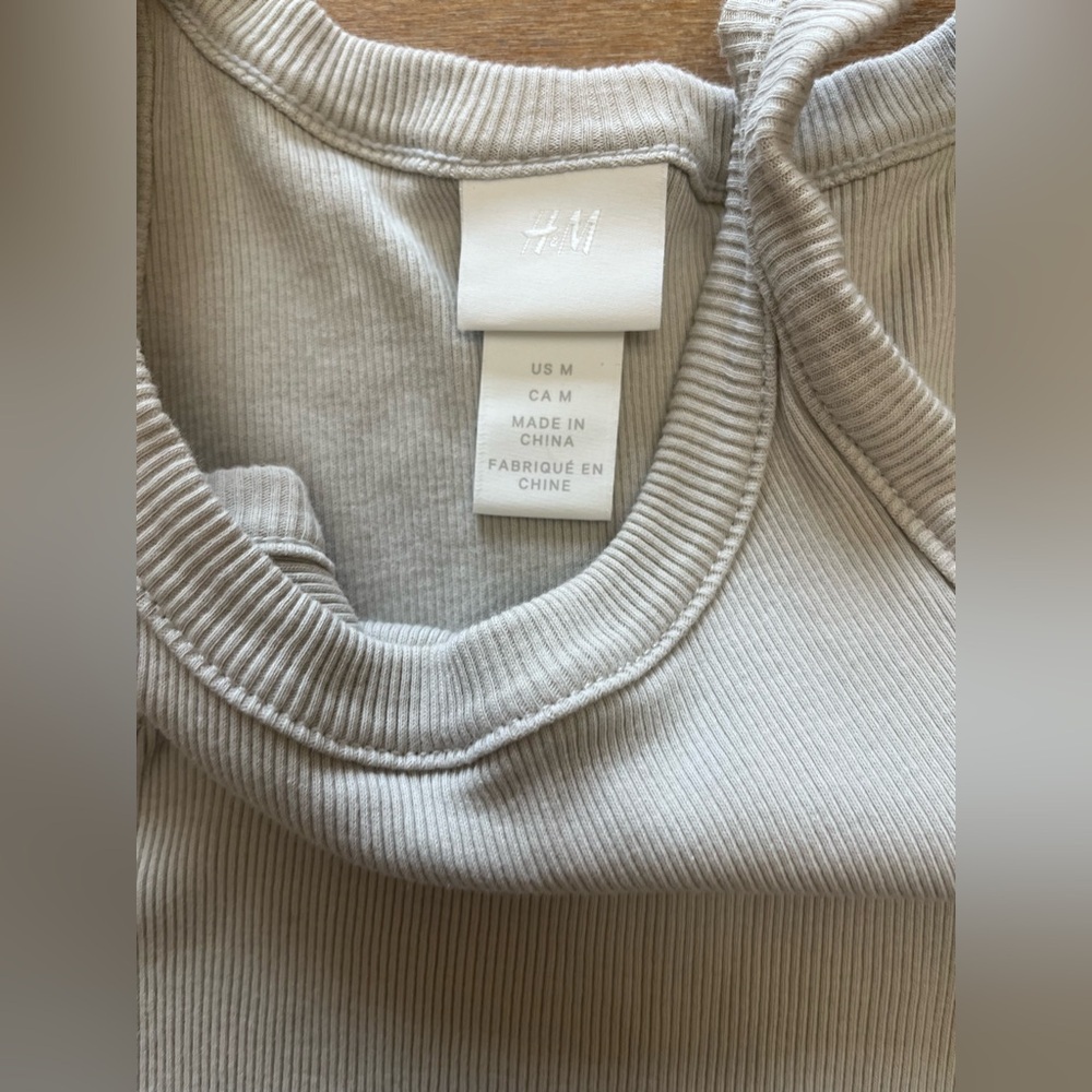 H&M Cream Ribbed Tank with Text Detail - Picture 4 of 5
